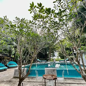 https://eagleye-village-homestay.tophotelslangkawi.com